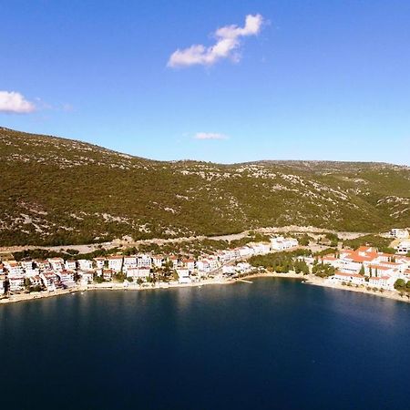 Hotel Zenit Neum Bagian luar foto