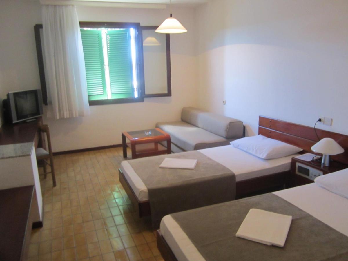 Hotel Zenit Neum Bagian luar foto