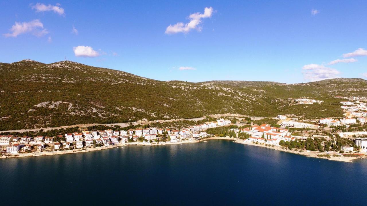 Hotel Zenit Neum Bagian luar foto